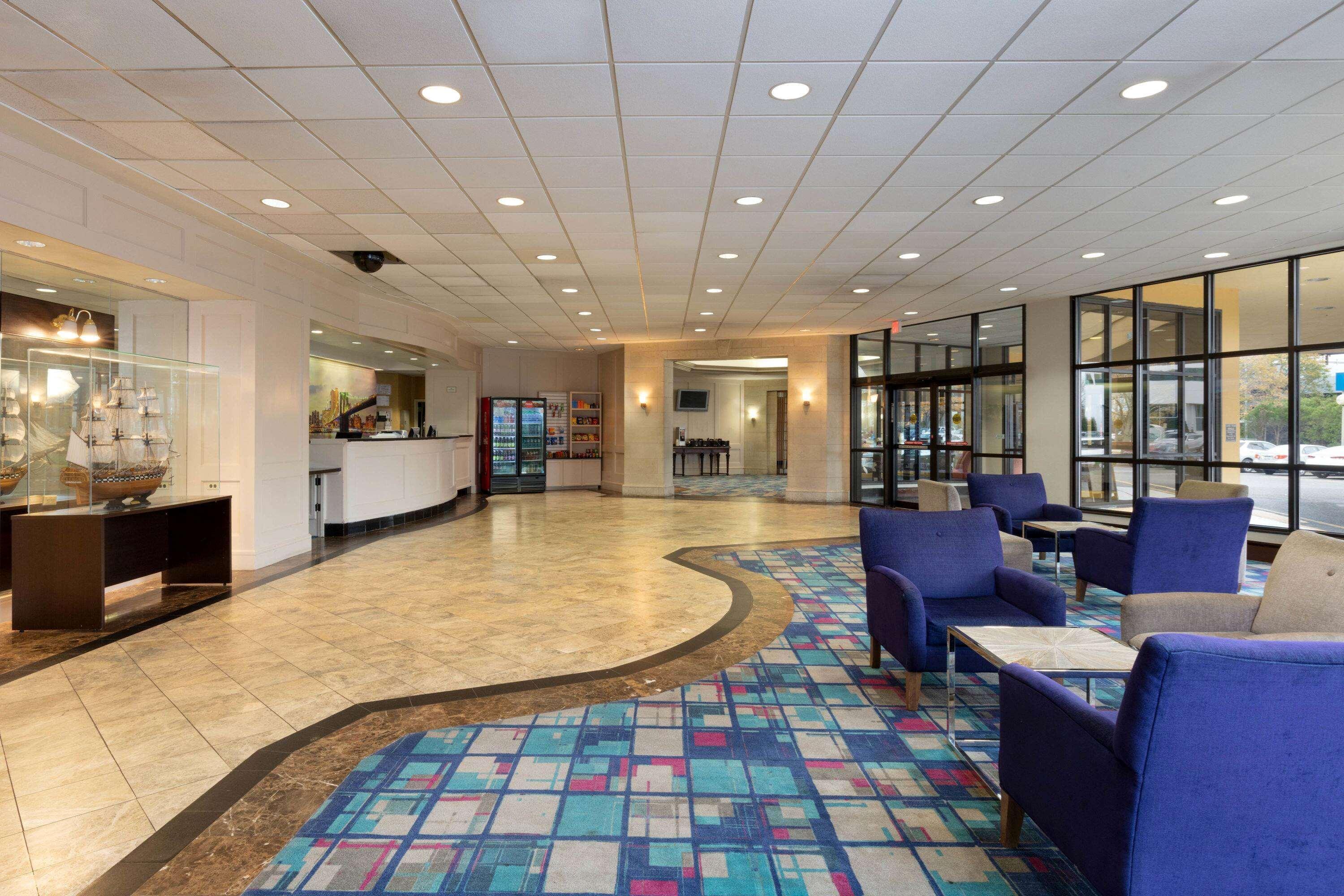 La Quinta By Wyndham Secaucus Meadowlands Hotel Eksteriør billede