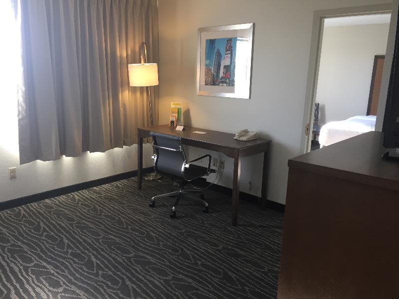 La Quinta By Wyndham Secaucus Meadowlands Hotel Eksteriør billede